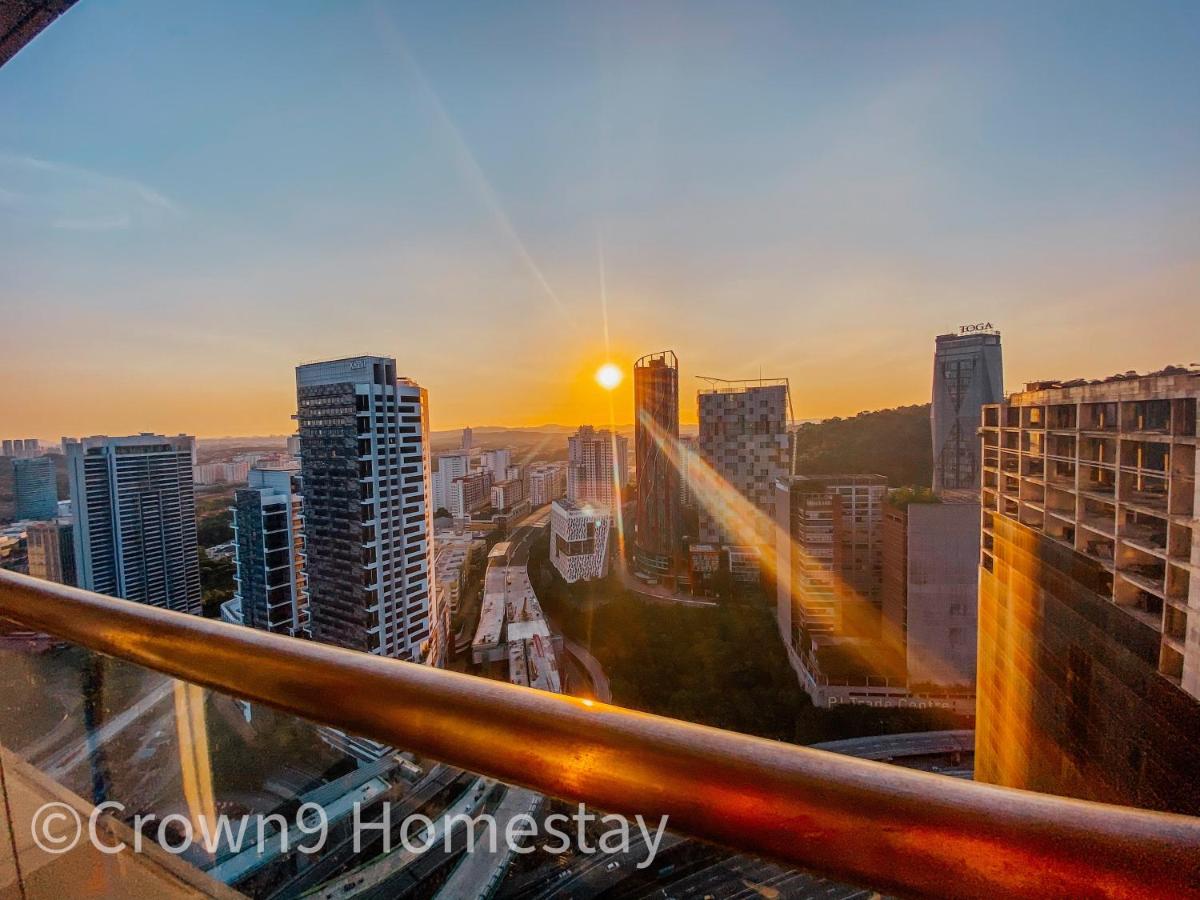 Crown9 Suite (Sunset & City View)@Empire City - Housity