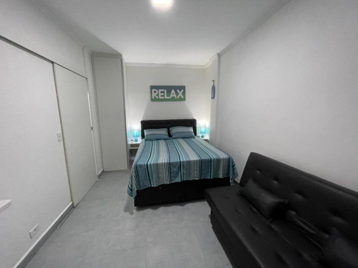 Kitnet Luxo Canto do Forte - Praia Grande - Housity