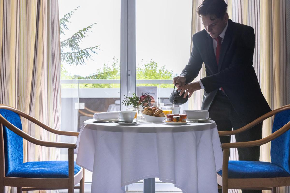 Hôtel Savoie Léman - Housity