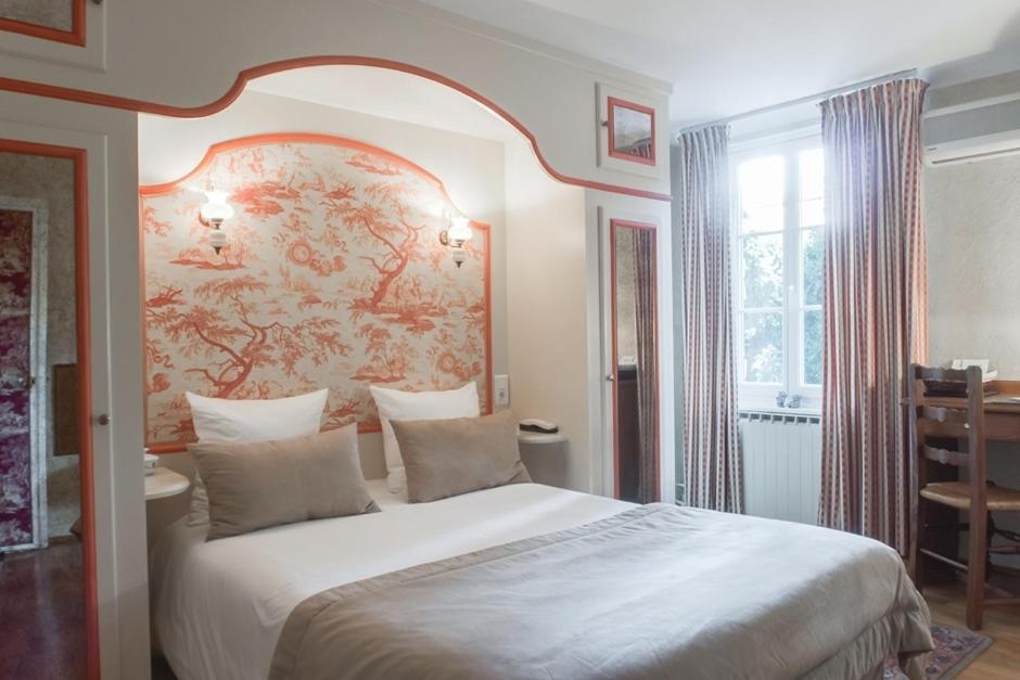 Hostellerie Bourguignonne - Housity