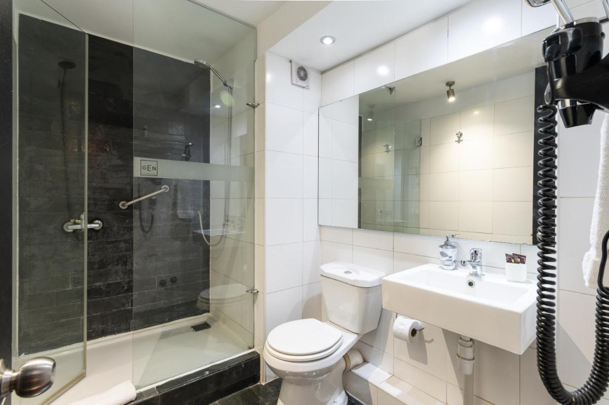 Habitacion Tribeca Super King con Wifi y Balcon - Housity