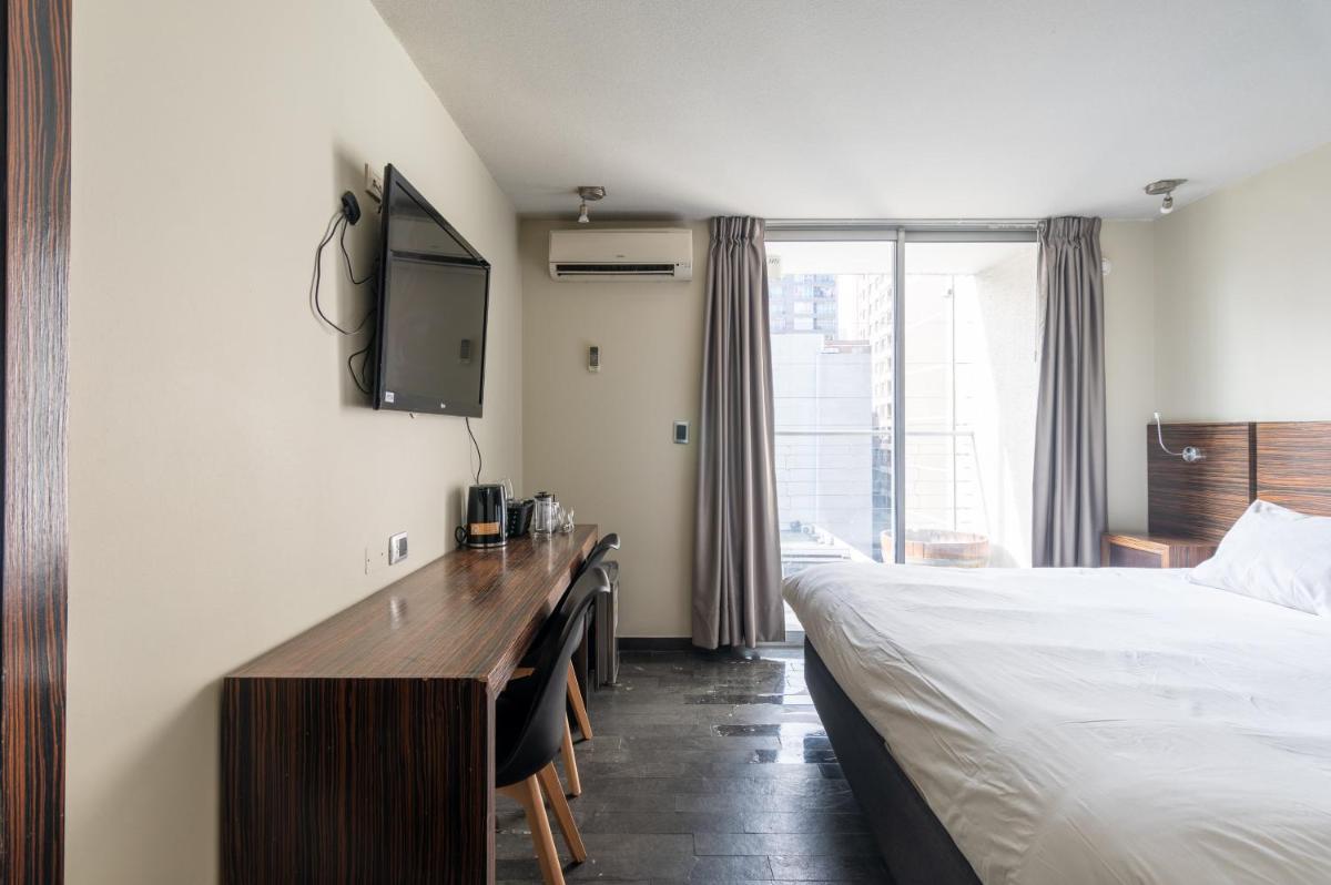 Habitacion Tribeca Super King con Wifi y Balcon - Housity
