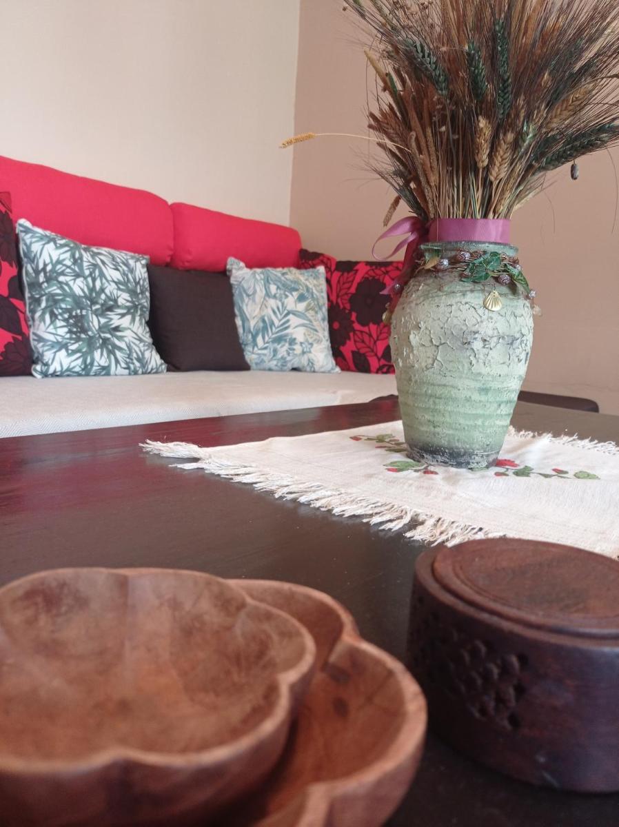 Cozy Apartment Alexandros near Aqueduct (Kamares) - Housity