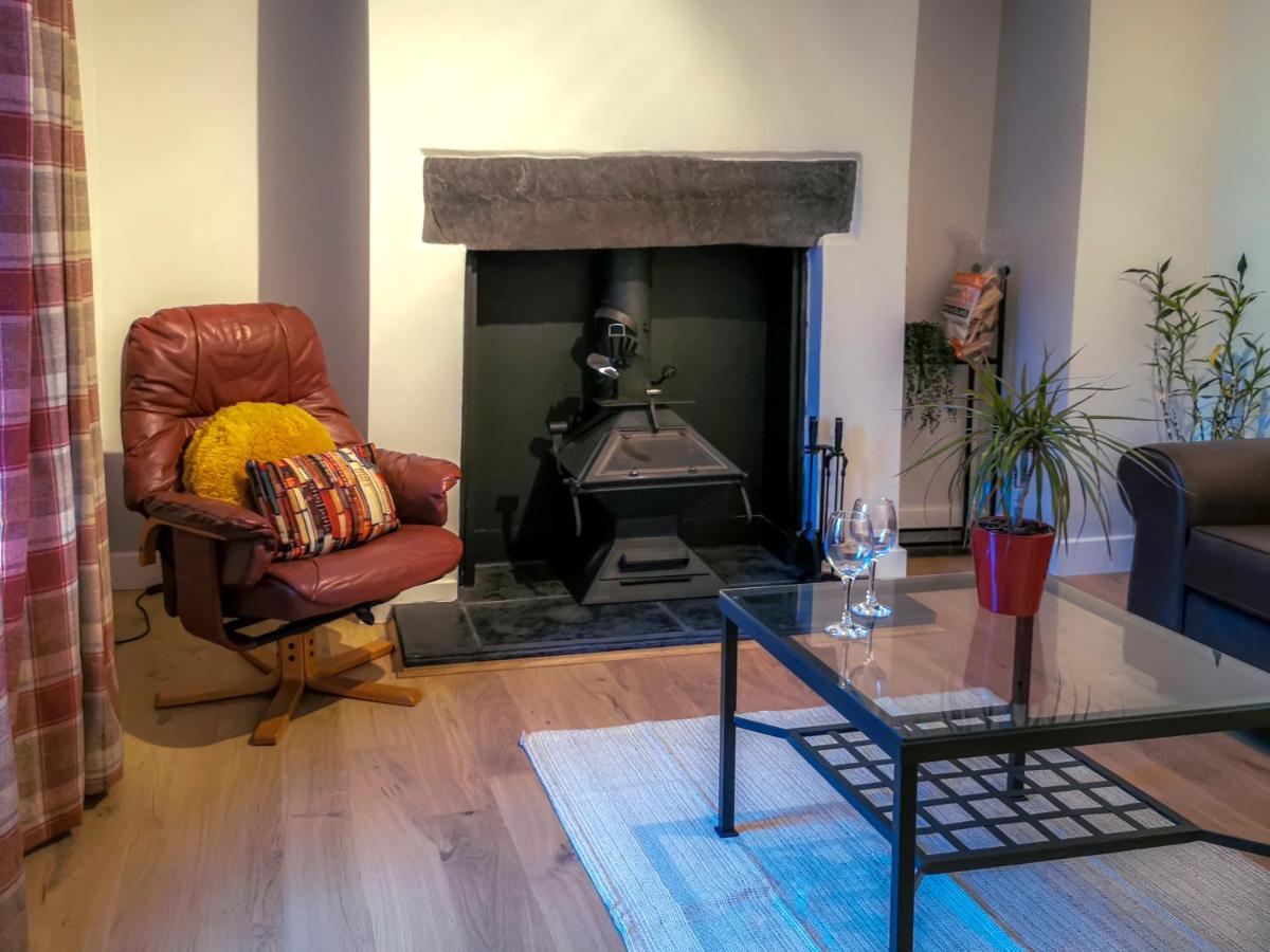 Kirkinner Cottage - Housity