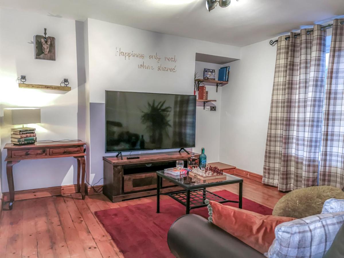 Kirkinner Cottage - Housity