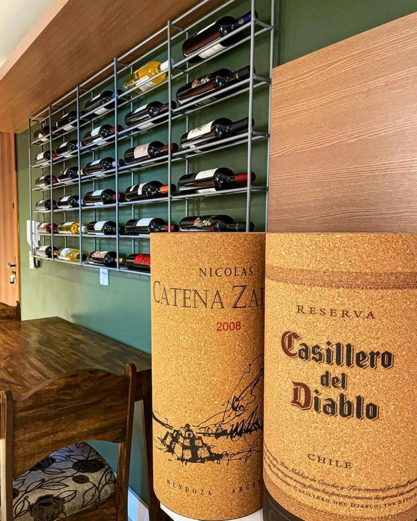 Apartamento temático luxo Mundo do Vinho! - Housity