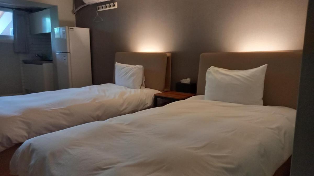 Hotel Jirisan Haetsal - Housity