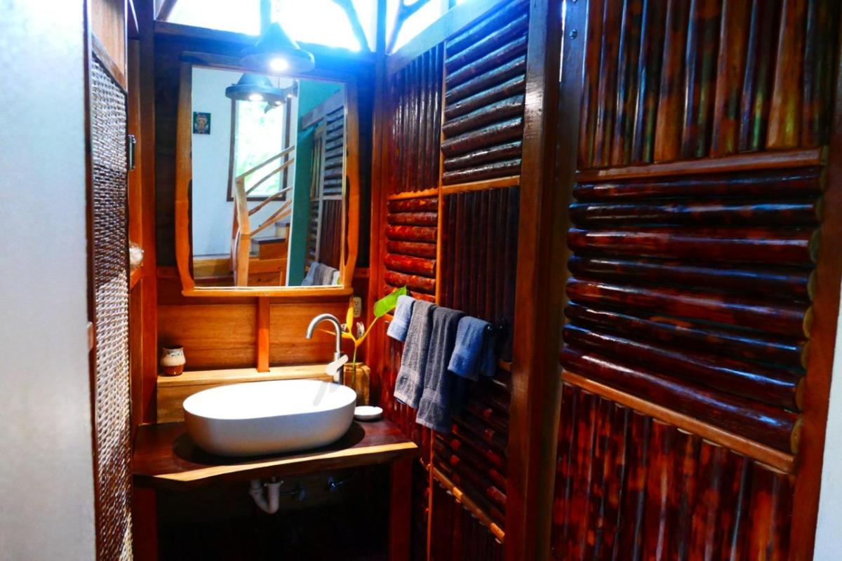 Alma Del Rio Eco-Comfort on the water - Housity