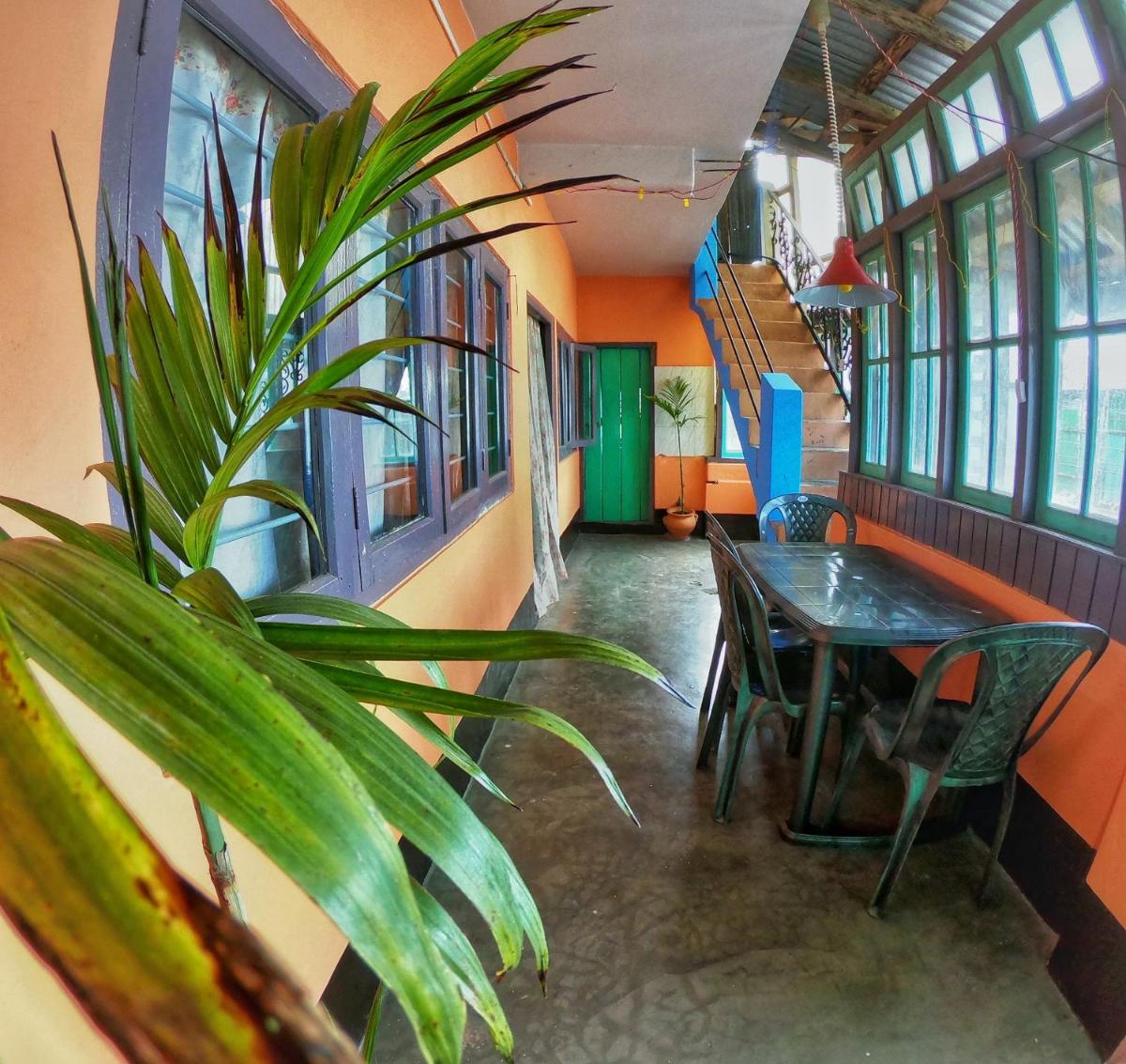 Trioroof Homestay - Housity