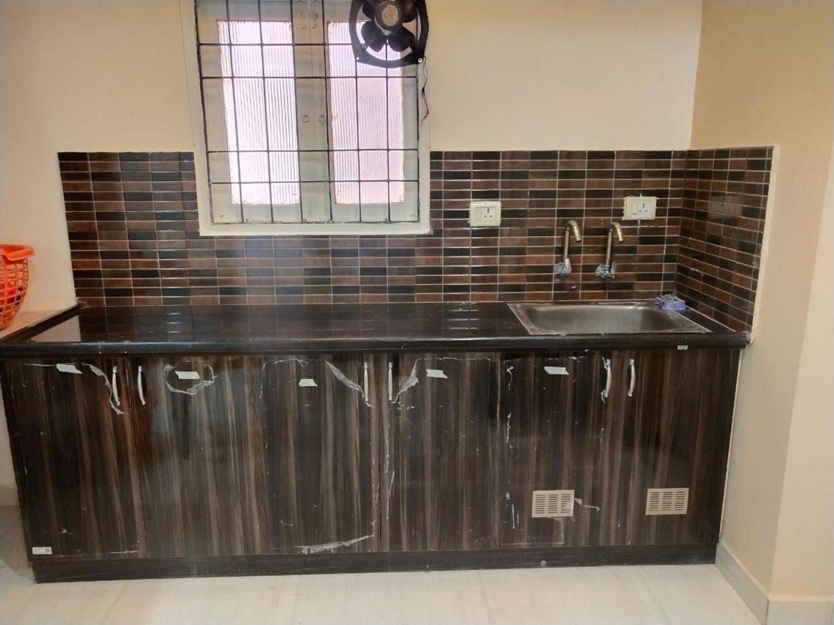 Pearl Service Apartment - Housity