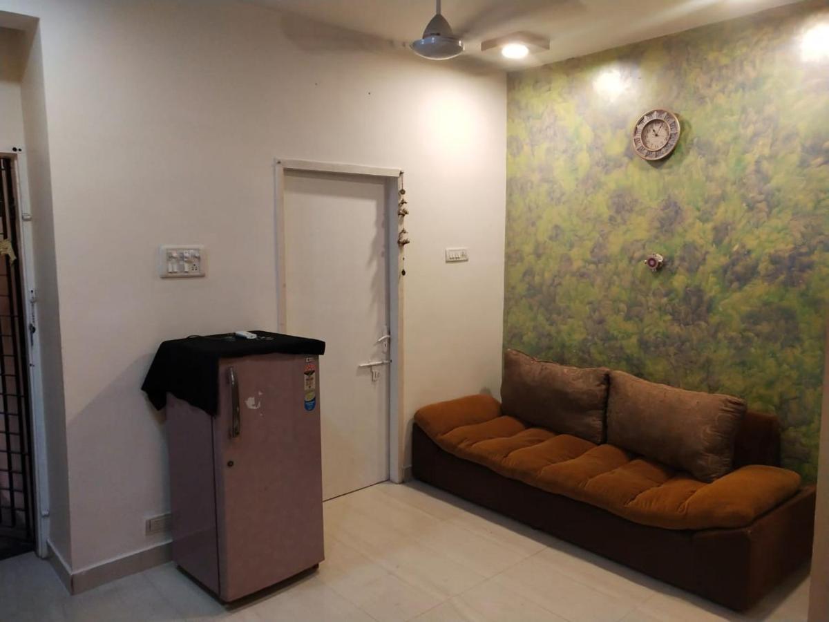 Pearl Service Apartment - Housity