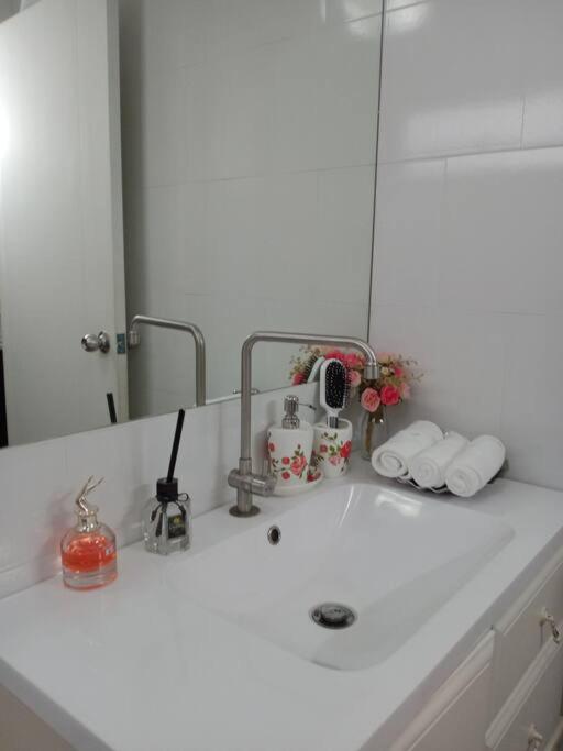 Linla House - Housity