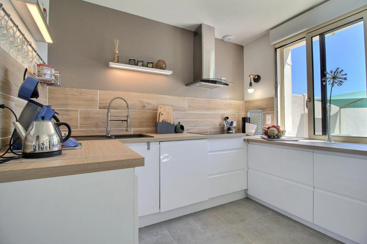 GITE ARC EN CIEL BLEU - Housity