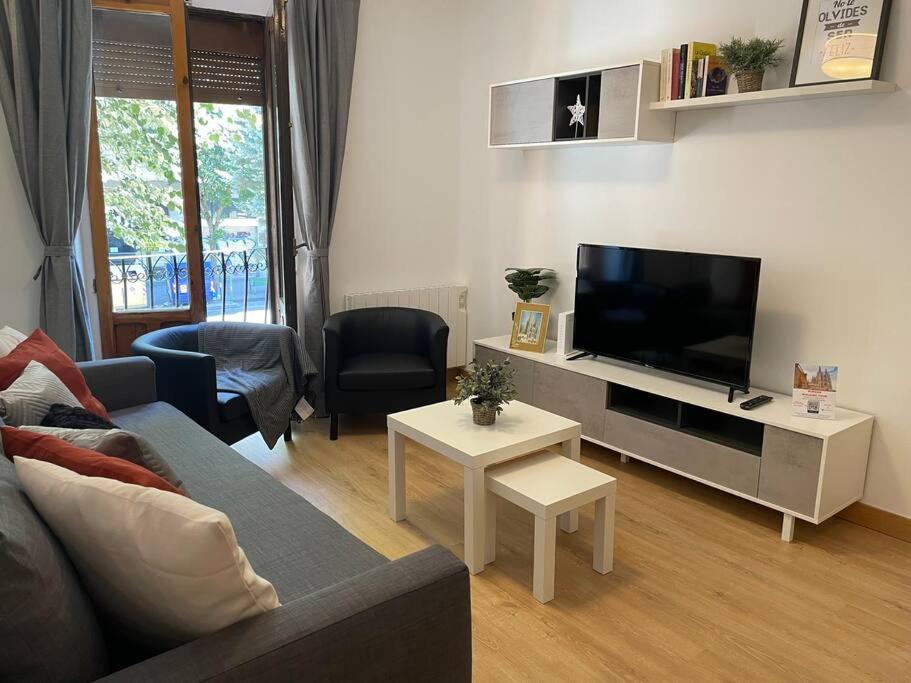 El Campeador Moderna Vivienda Turística - Housity