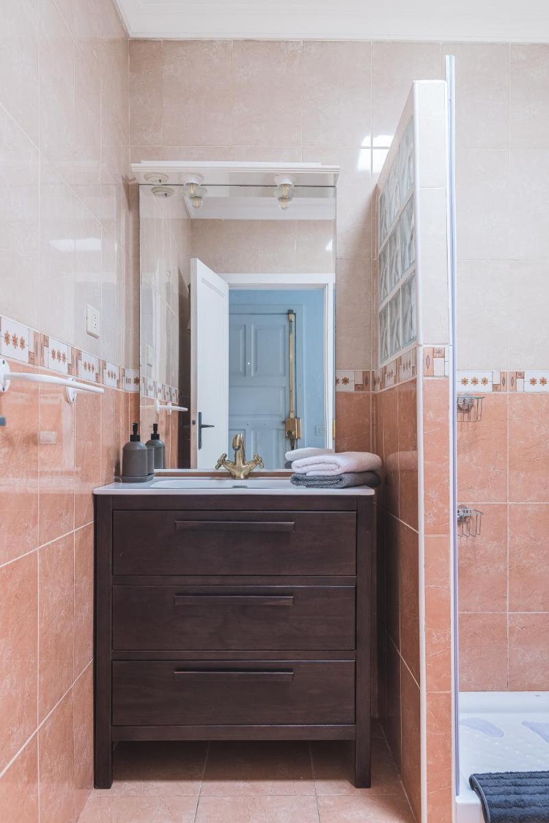 Home2Book Cozy Sea Views Punta Sardina Lighthouse - Housity