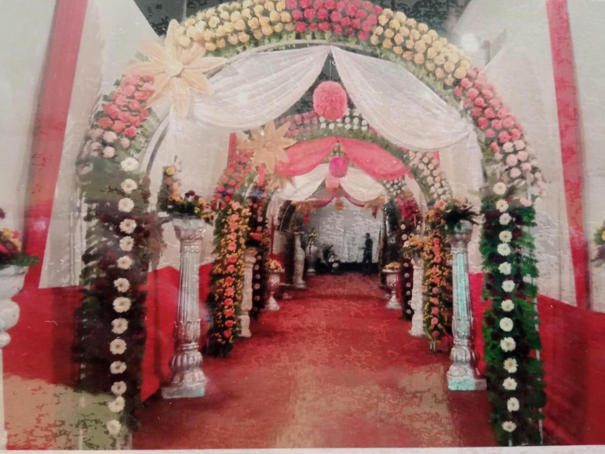 Holiday Home Patna By WB Inn - Housity