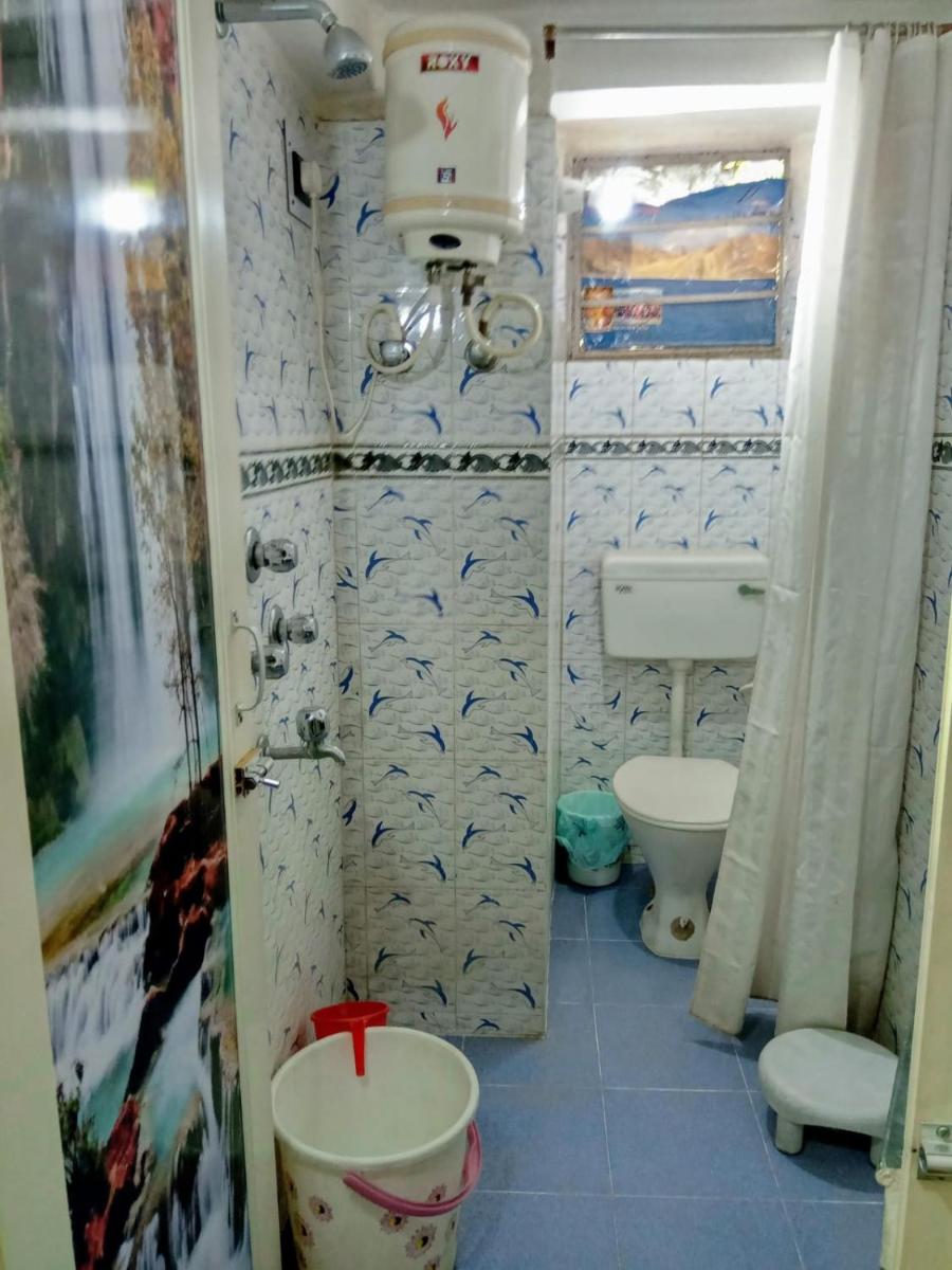 Holiday Home Patna By WB Inn - Housity