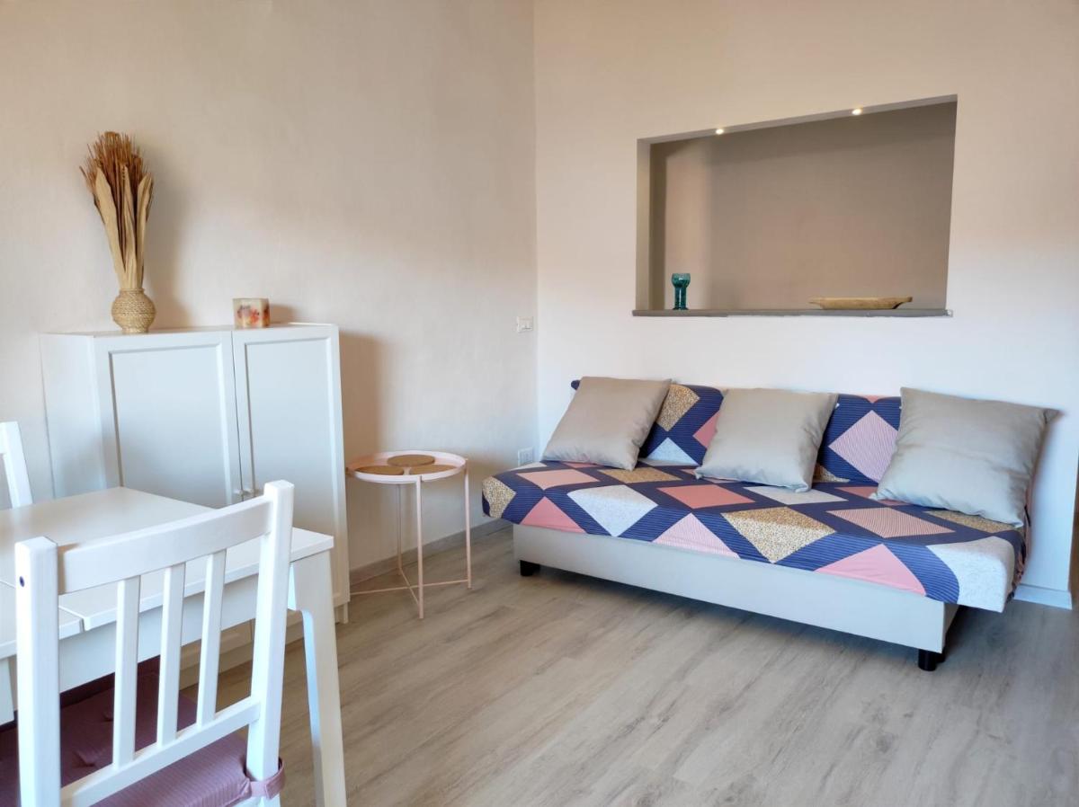 Santini House - Housity