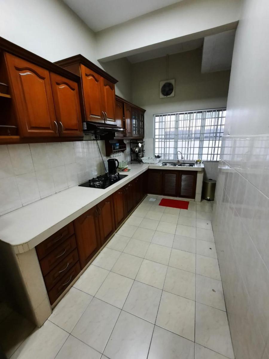 HOMESTAY DR. Z (MUSLIM HOMESTAY) - Housity