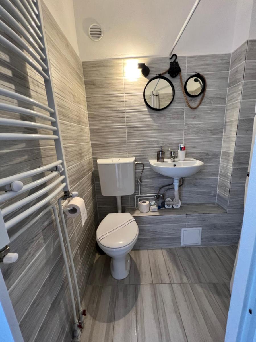 Miha modern and central apartament - Housity