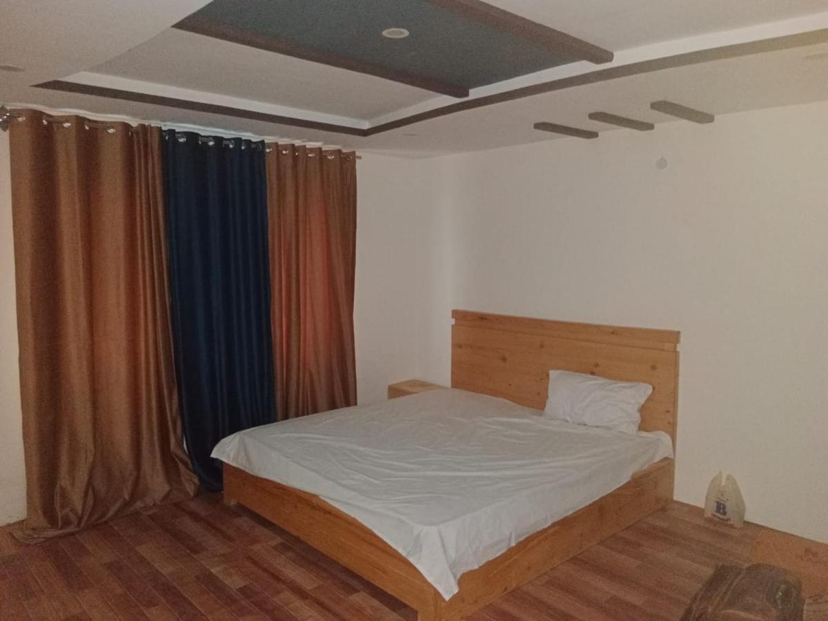 Beautiful Baltistan Lodge - Housity