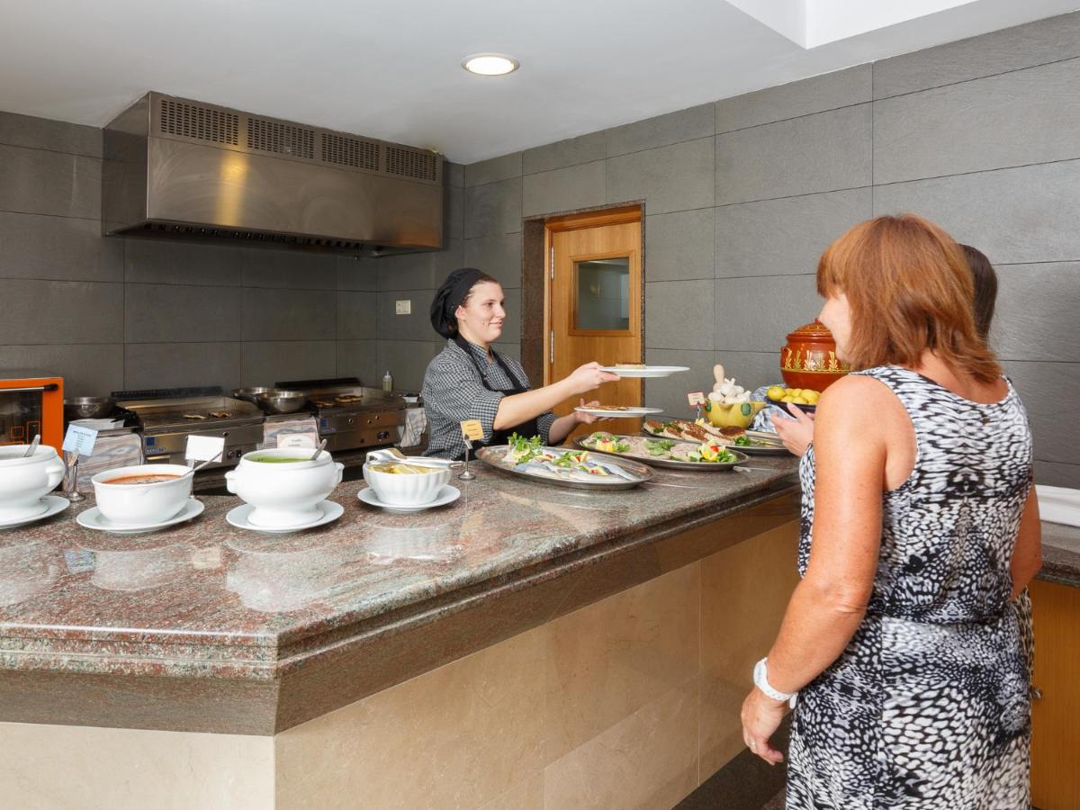 Clientes alojados en Aparthotel Dunes Platja