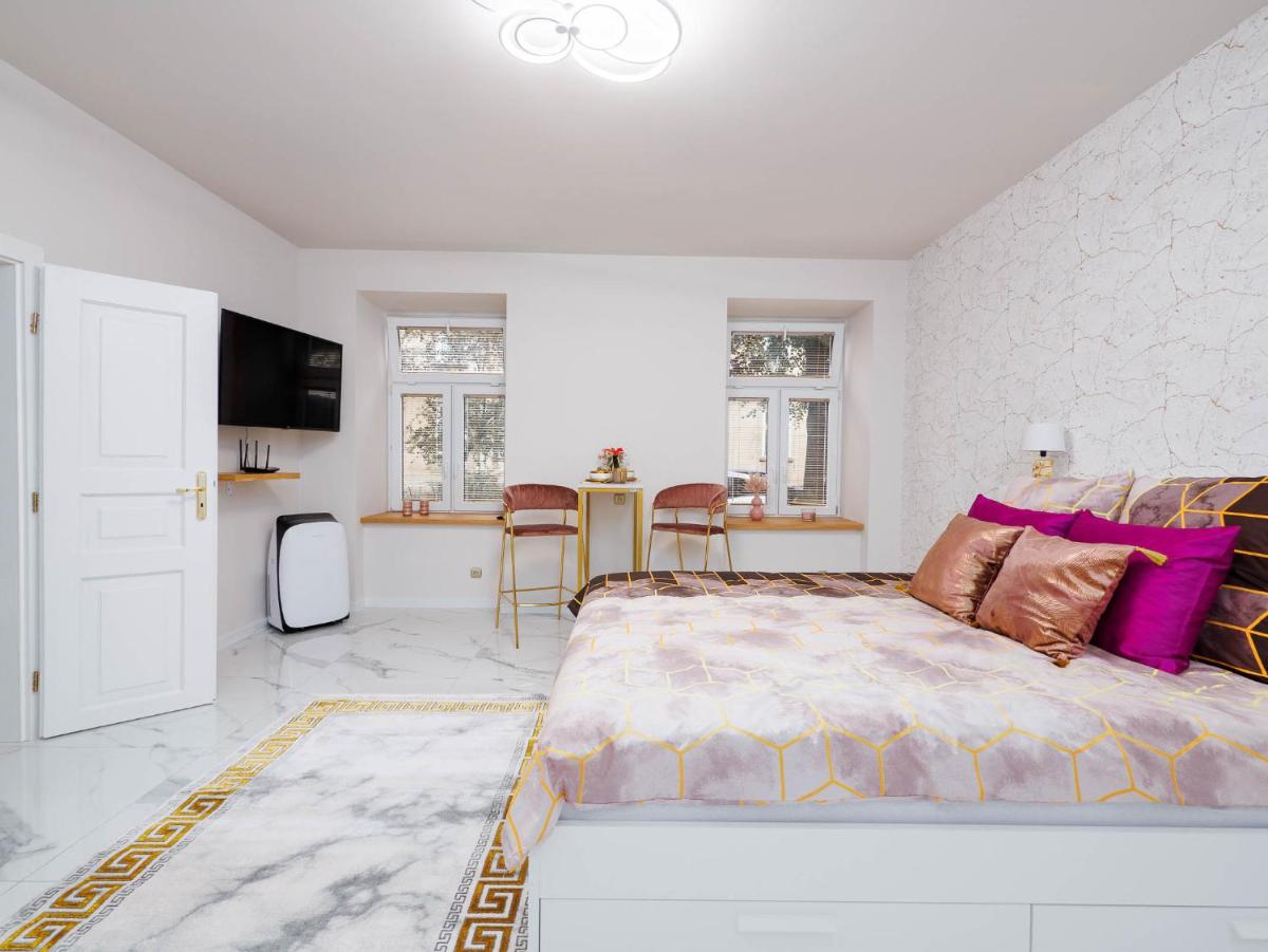 Apartament Gold Aleja NMP 8 - Free parking - Hizvo