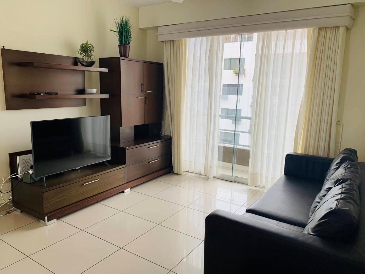 Suitetrails - Spacious apartment in Miraflores