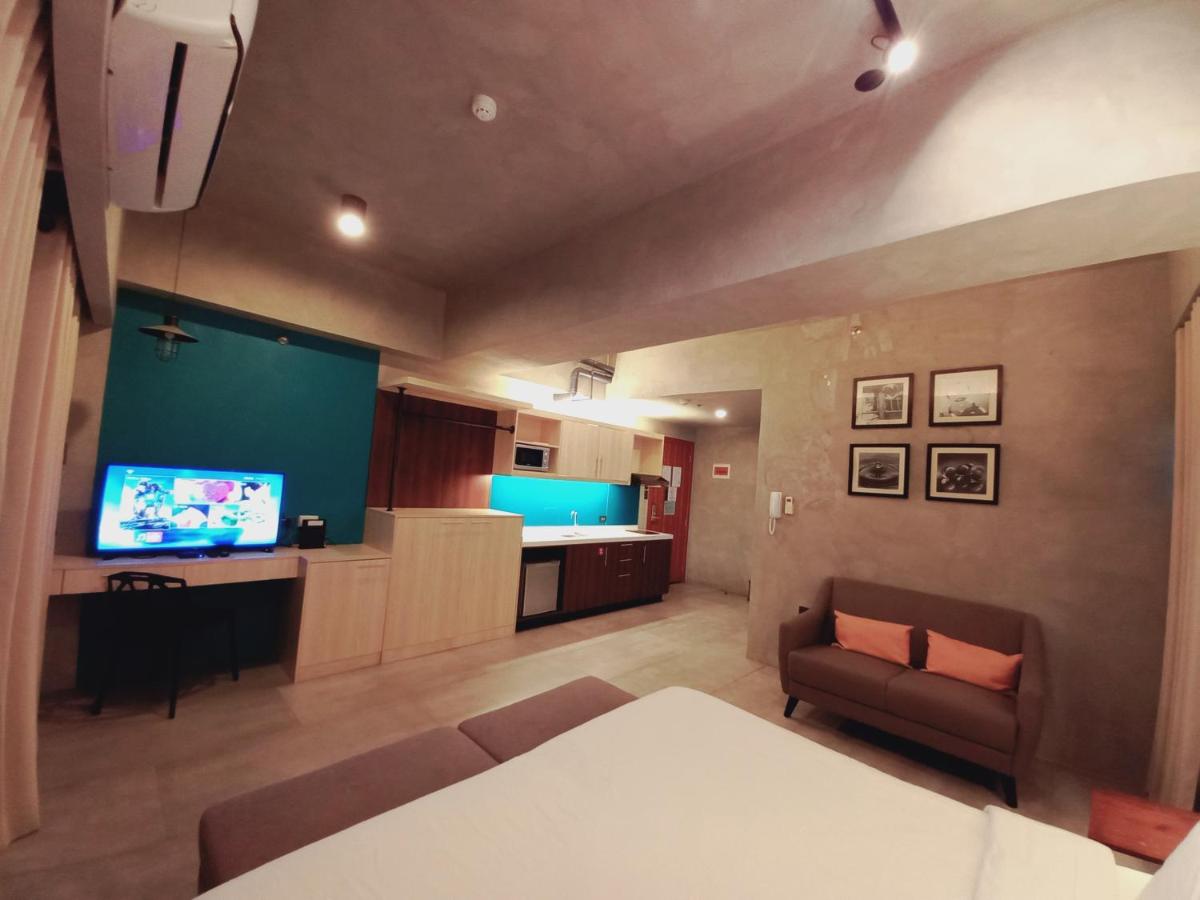 Studio Spacious 2pax allowable up to 5pax 17077 - Housity