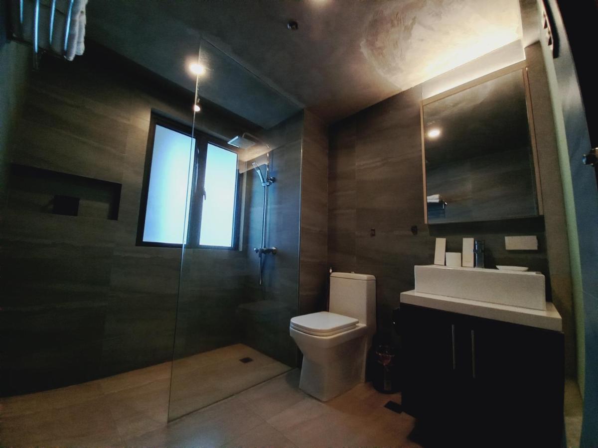 Studio Spacious 2pax allowable up to 5pax 17077 - Housity