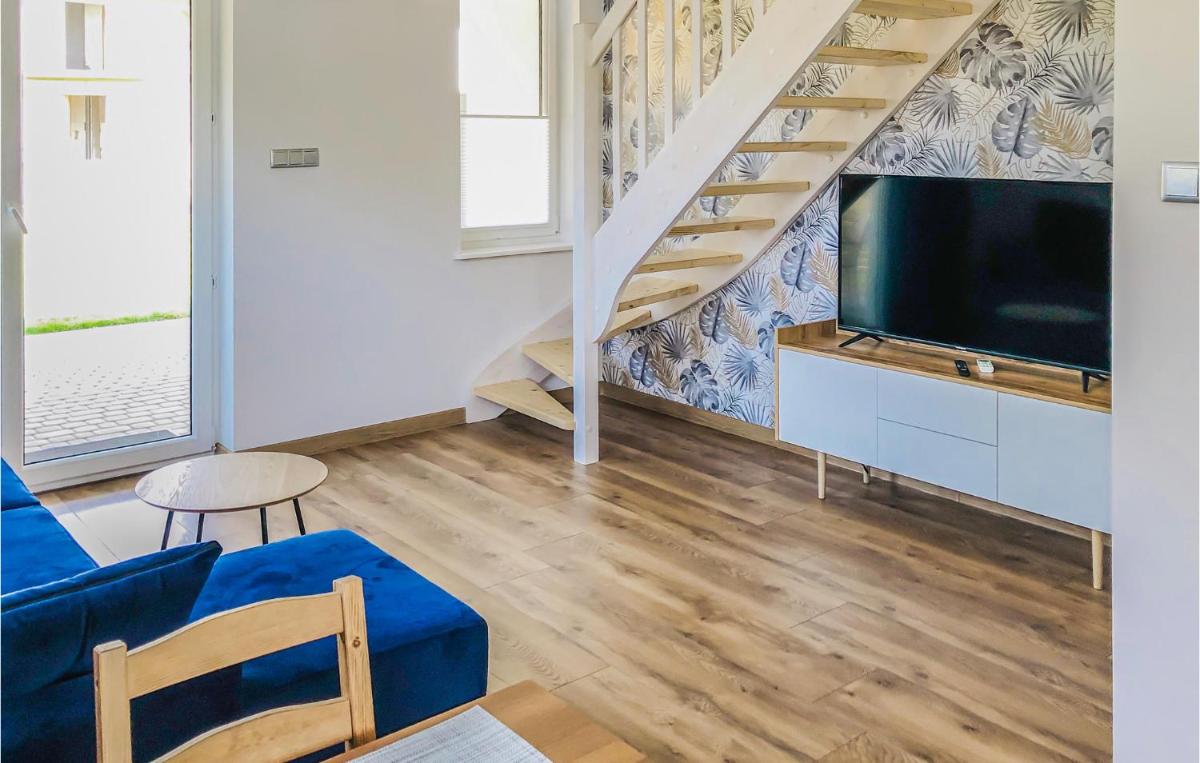 Lovely Home In Jantar With Wifi - Housity