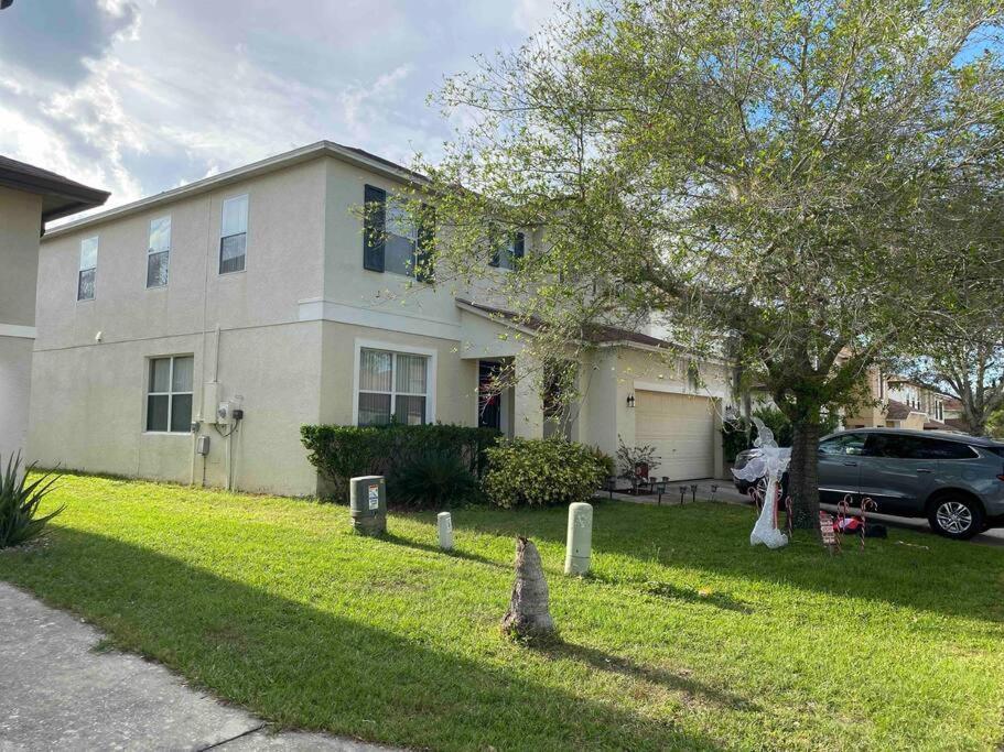 Beautiful Suite near Disney World - Champions Gate - Housity