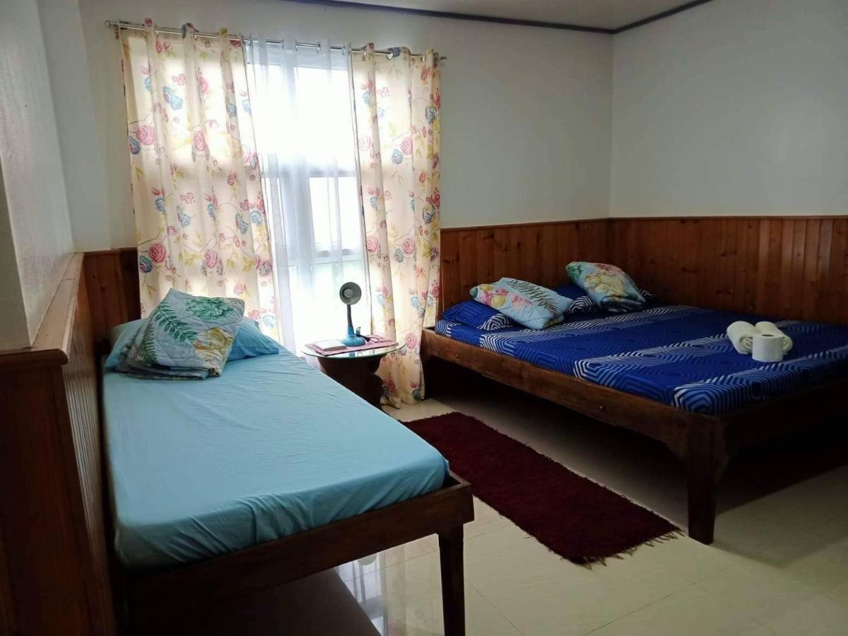 Chateau de Nazarene 2 Bedroom Mountainside Staycation with Amazing Views - Housity