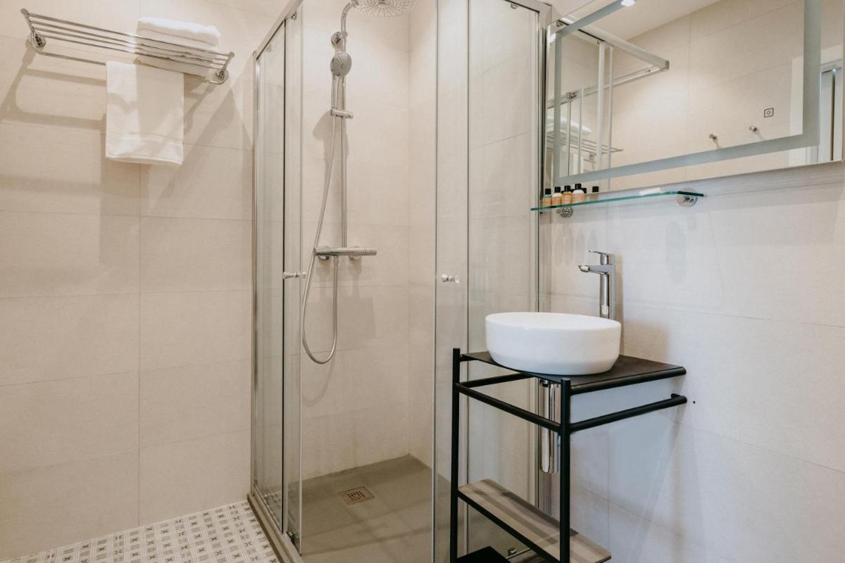 Townhouse17 Boutique Bed & Breakfast - Housity