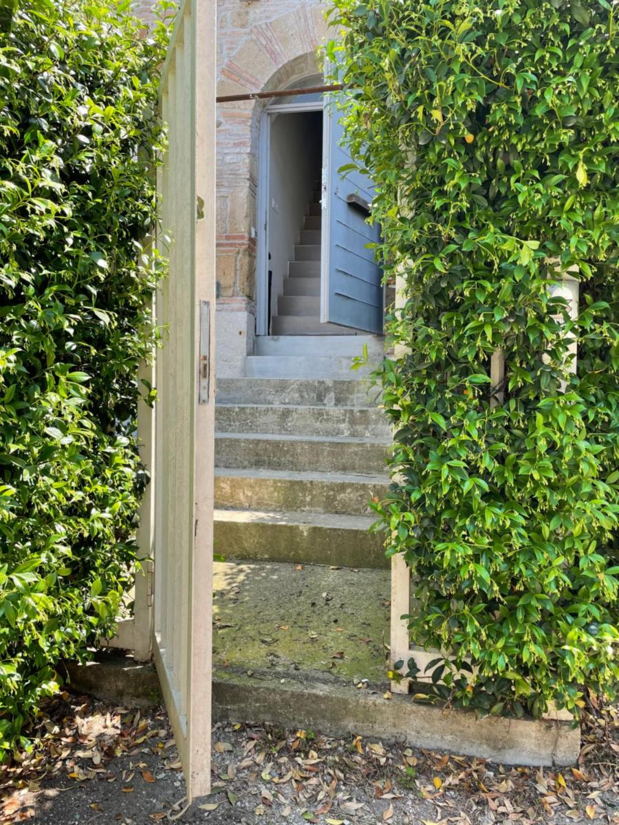 Luxury Guest House La Depandance - Housity