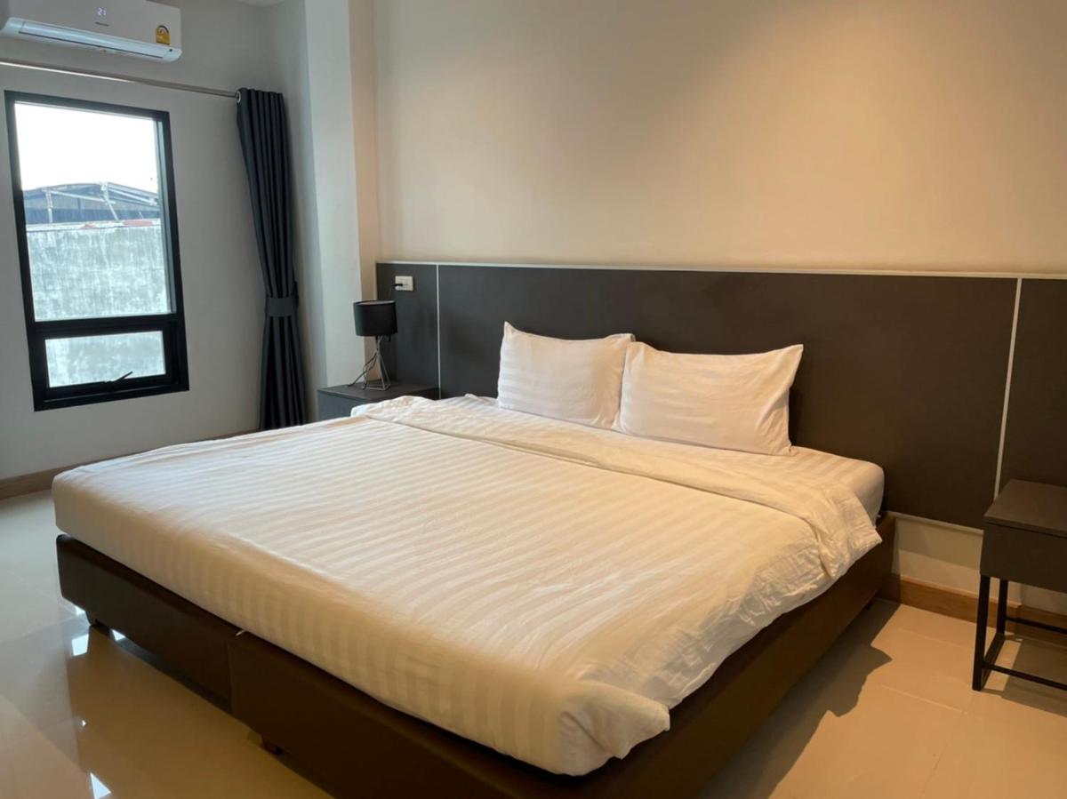 Sinsiri hostel - Housity