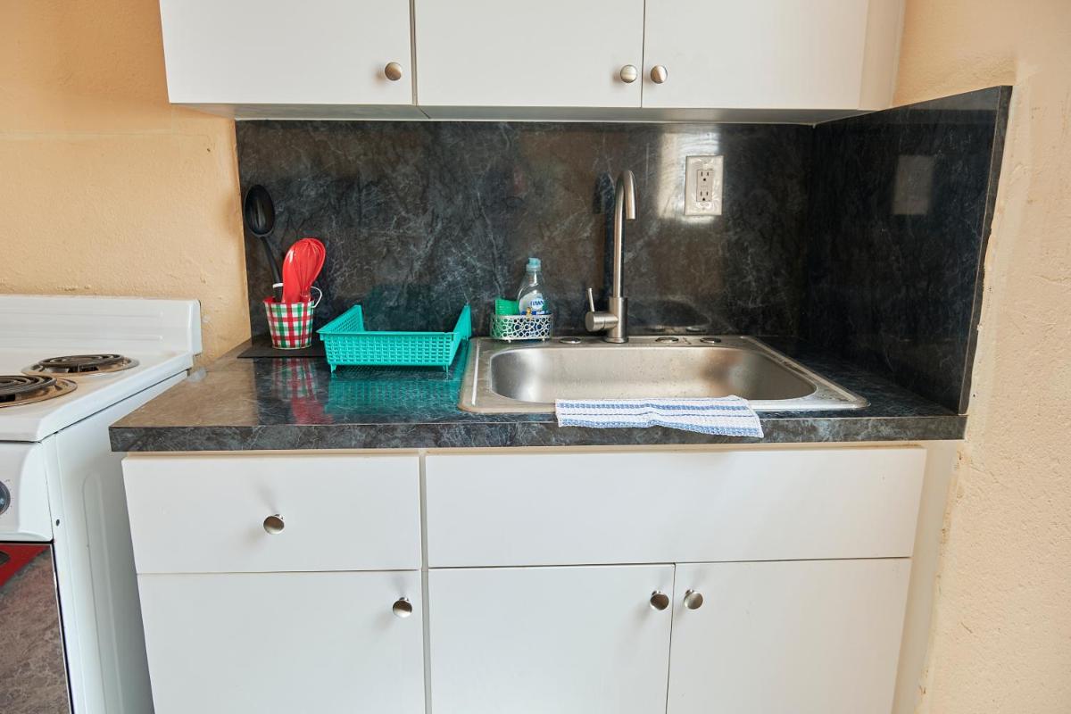 Little Havana Executive 11 - Housity