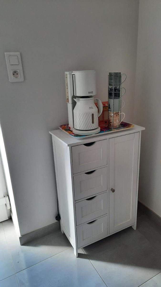 Chez Henriette - Housity
