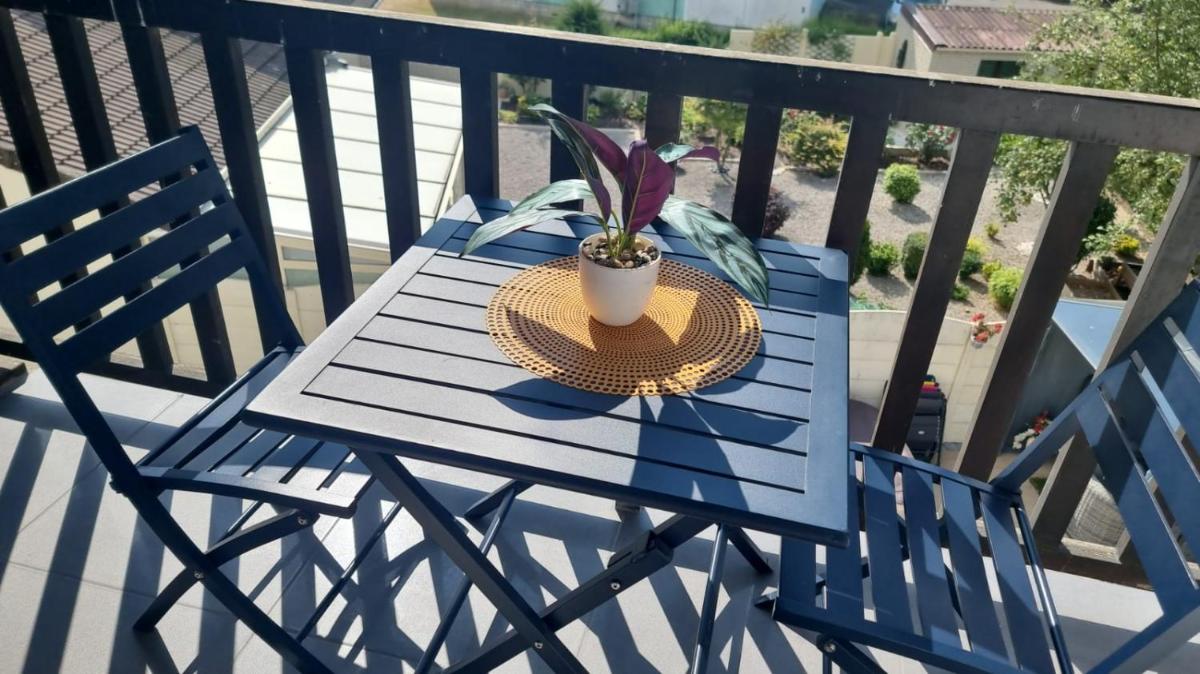 Belle chambre avec balcon - Housity