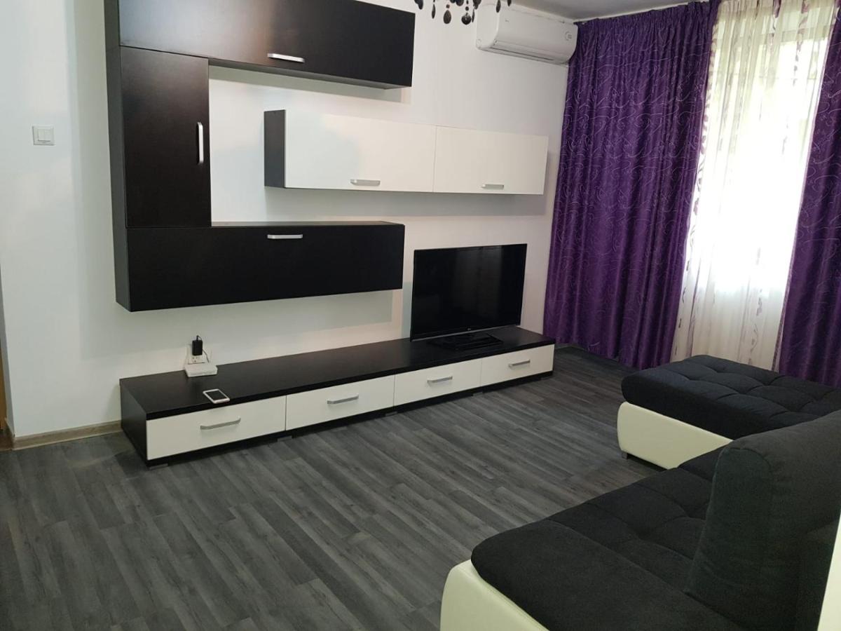 Divino Prestige Home Centre - Housity