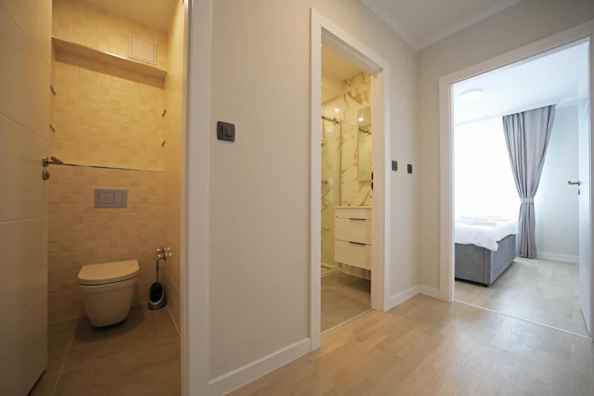 Suitetrails - NEW!! High end 2bd modern apartment in Novi Zagreb