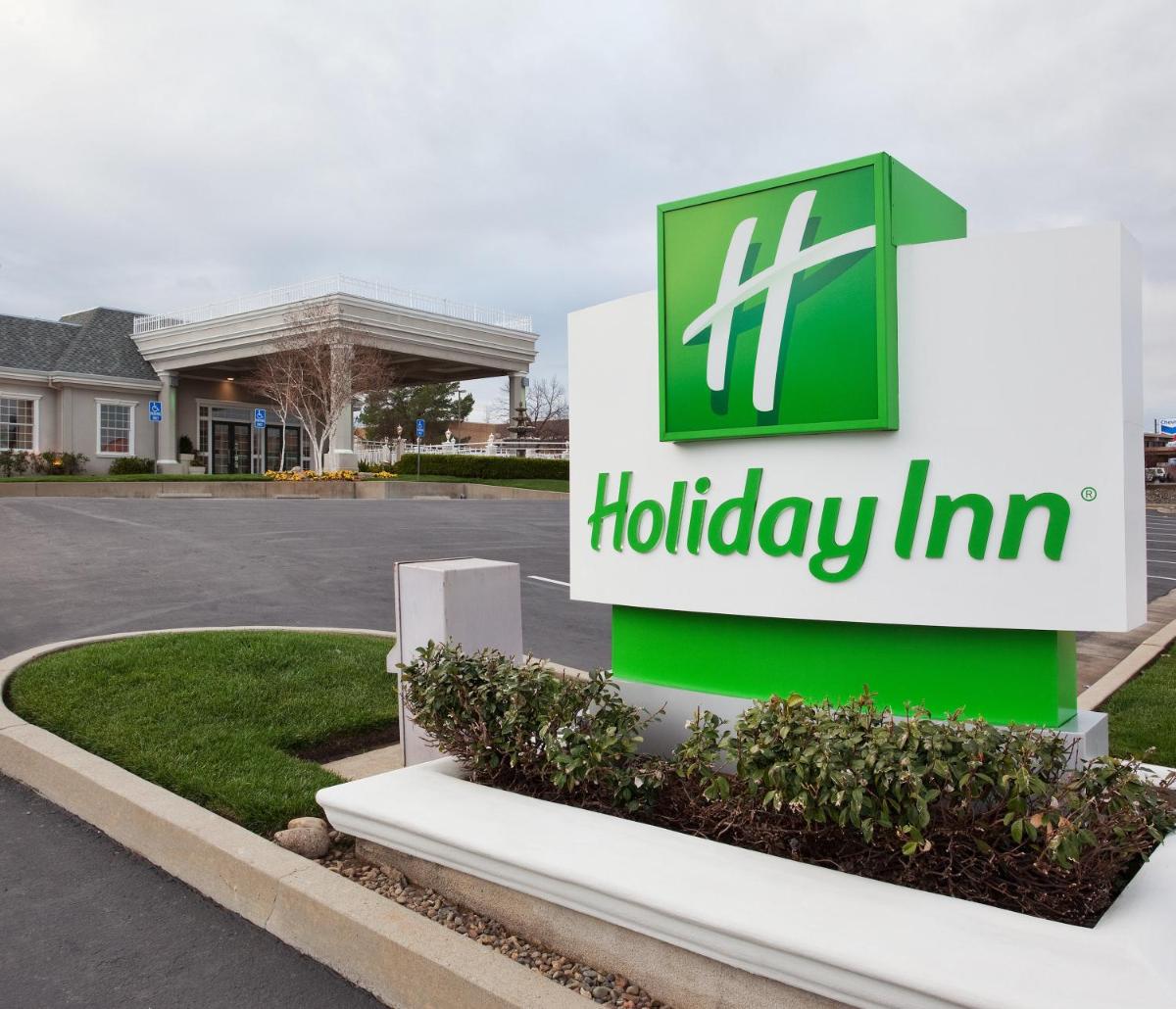 Holiday Inn Redding by IHG - Housity