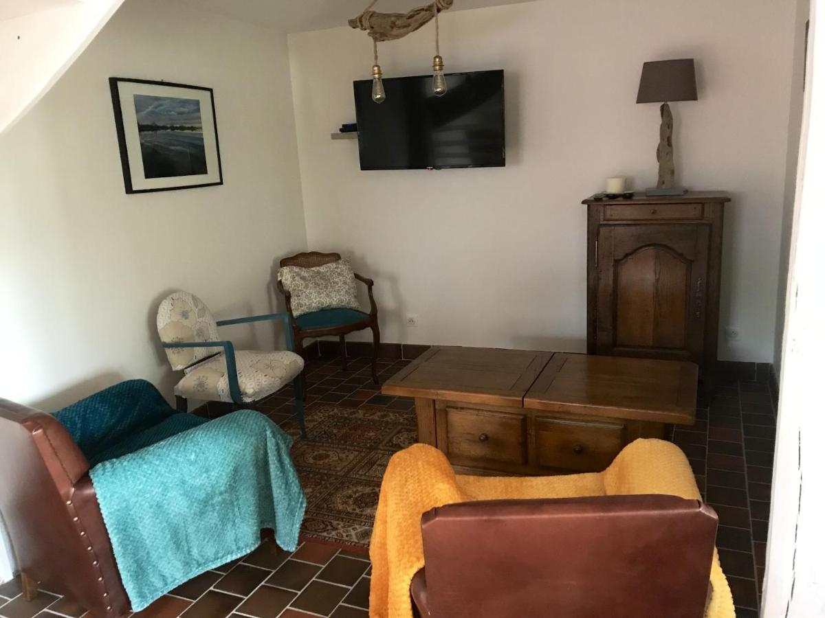 Suitetrails - Maison de 2 chambres avec jardin clos et wifi a Saint Gondon