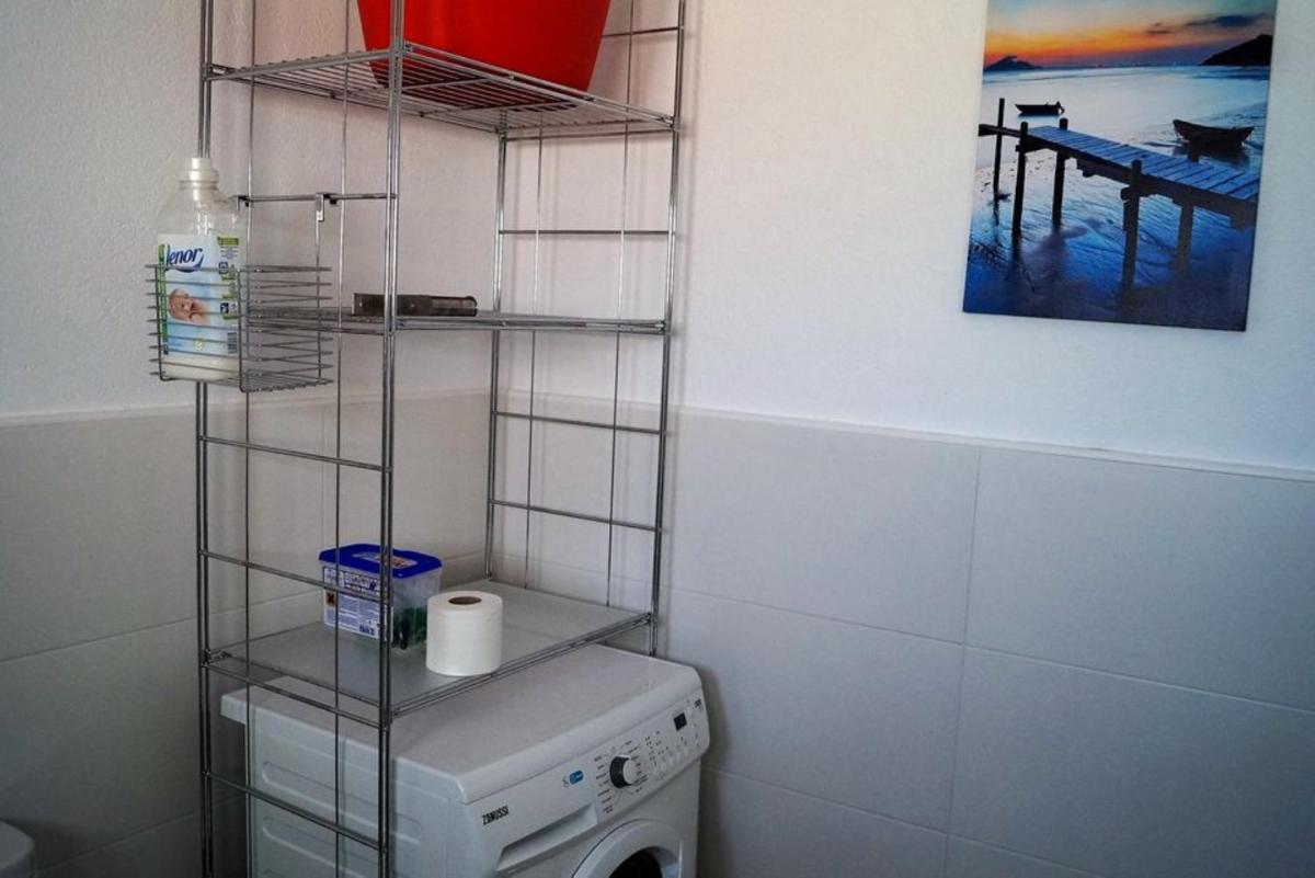 House - 2 Bedrooms with Pool young people group not allowed - 07524 - Housity