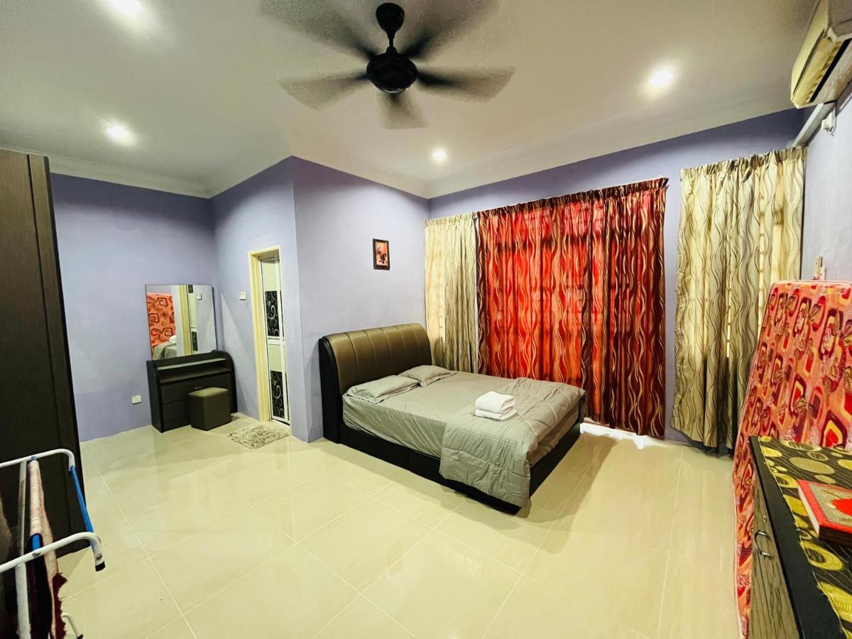Cendana Residence Homestay 3 Bukit Tunggal Kuala Terengganu - Housity