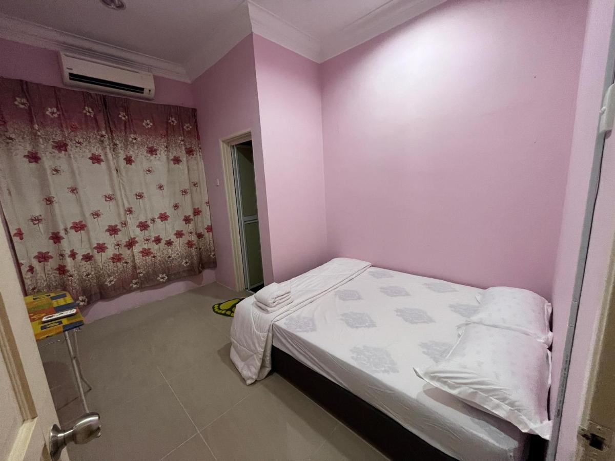 Cendana Residence Homestay 3 Bukit Tunggal Kuala Terengganu - Housity