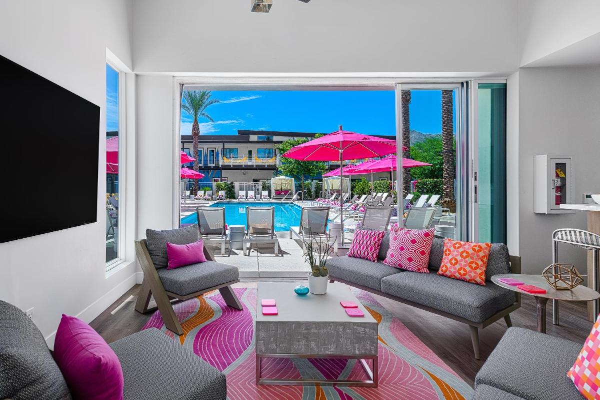 The Paloma Resort - Housity