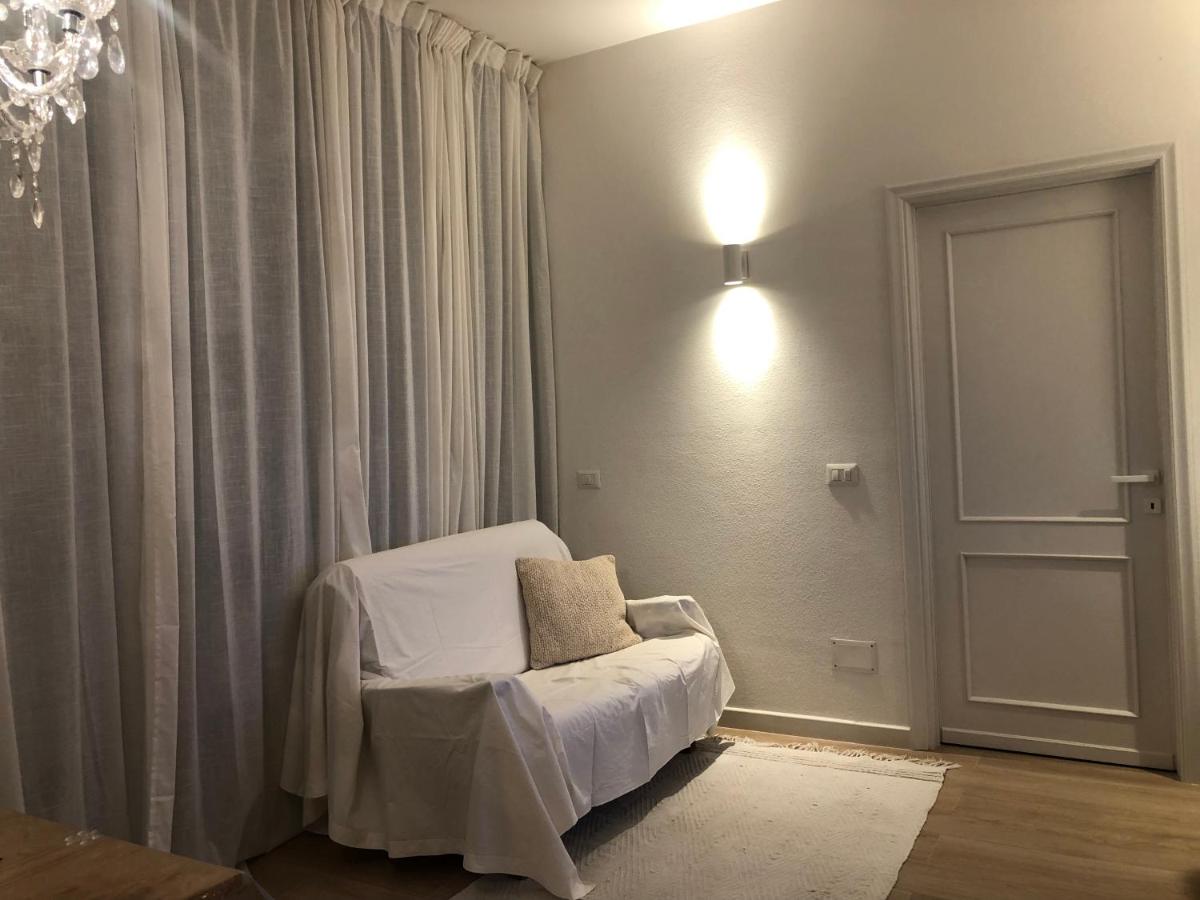 Casa giardino santadi - Housity