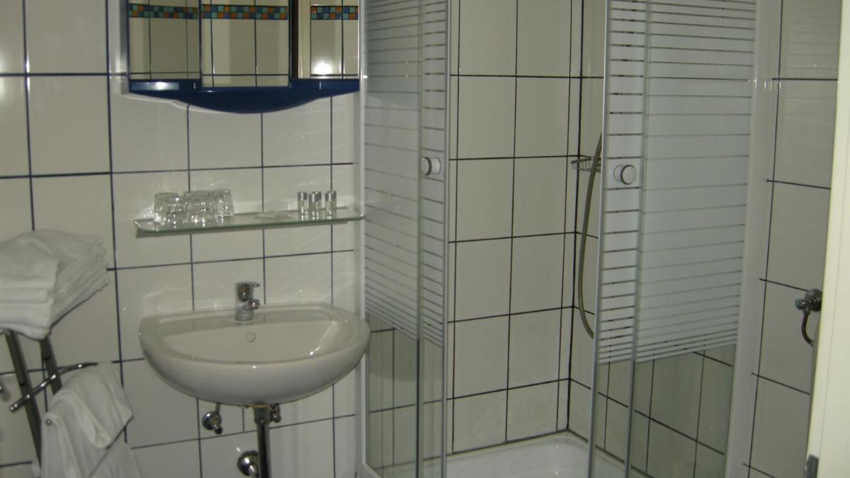 Pension Schottentor - Housity
