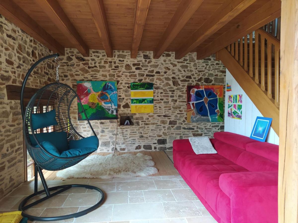 Gîte de charme en Dordogne avec Piscine et jardin - Housity